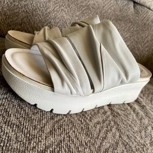 otbt wedges/platforms